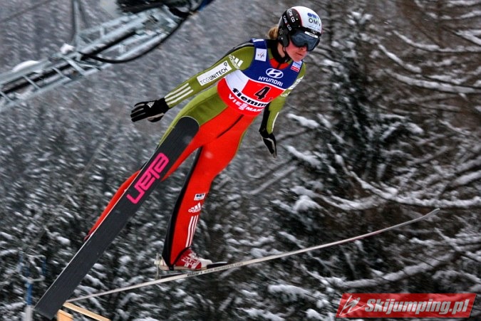 202 Michaela Dolezelova
